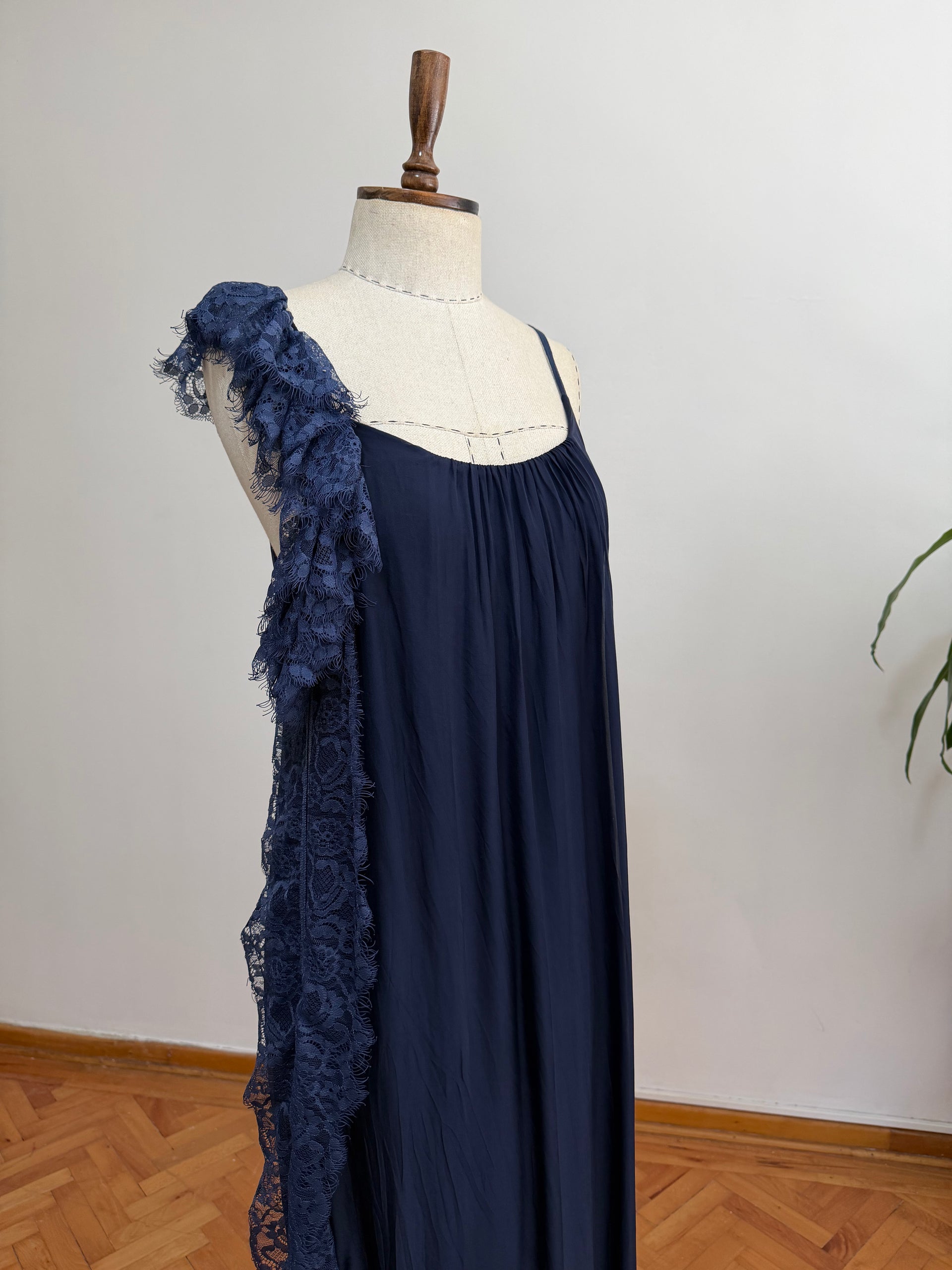 LUNE DARK BLUE — A BLOOM IN SILK